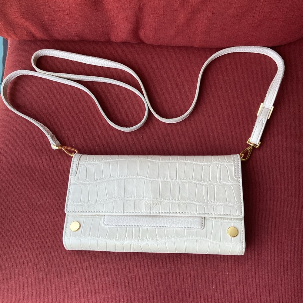 HAMMITT AJ Crossbody leather bag / clutch. Crocodile embossed.